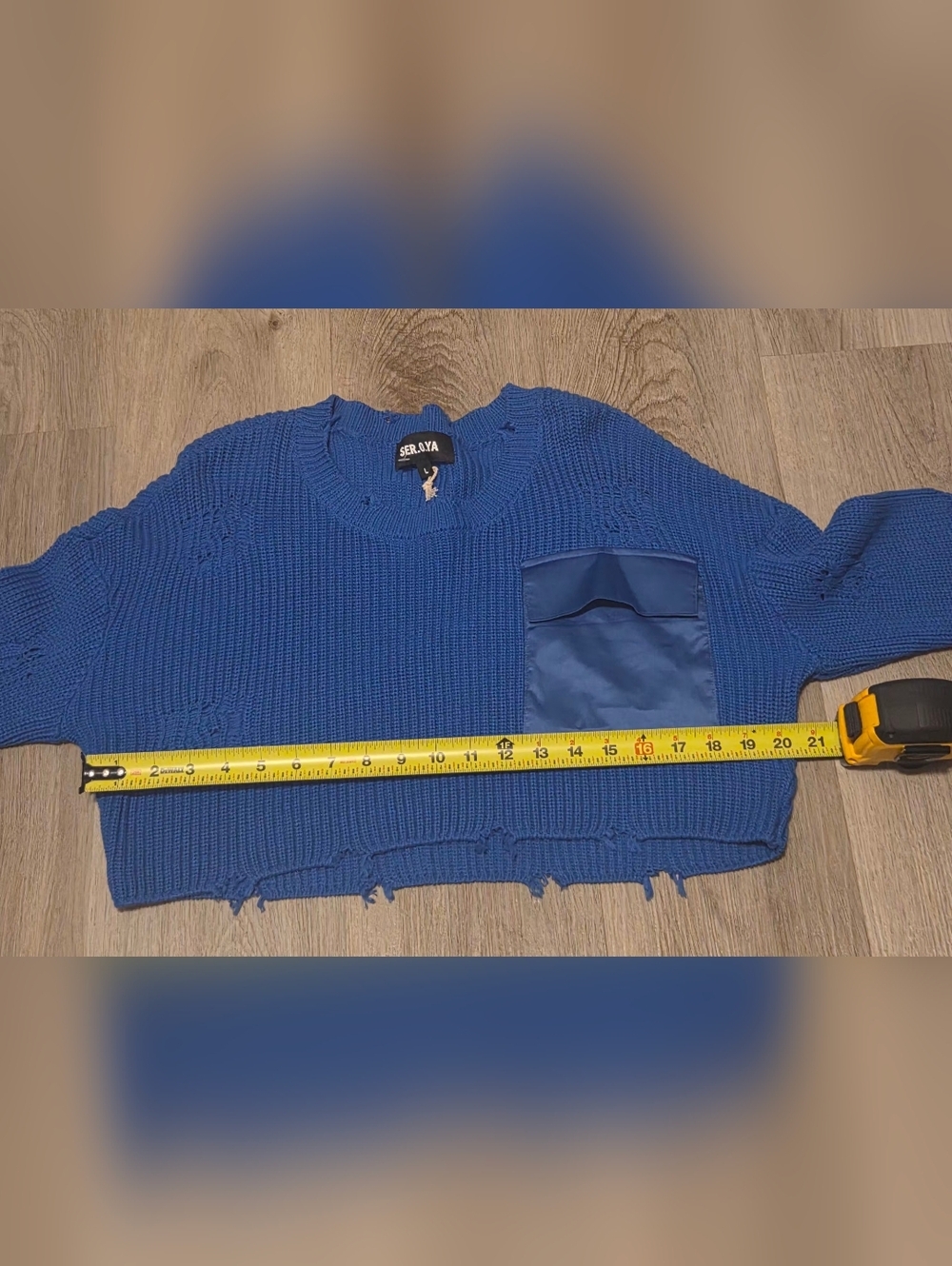 Cropped Devin Sweater - Picture 6 of 7